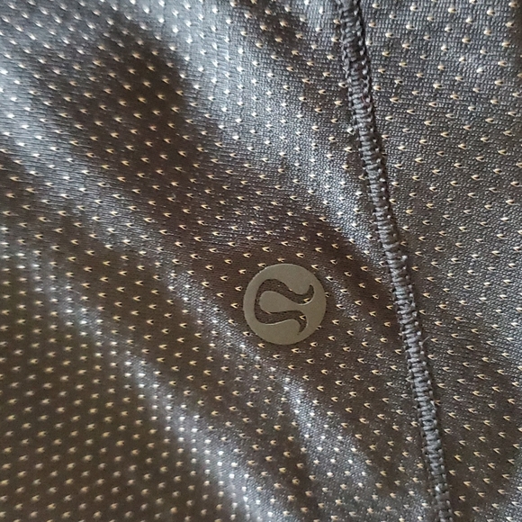 Lululemon mesh sleeveless top - Picture 4 of 6